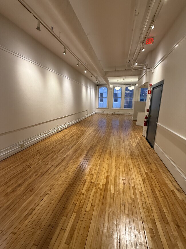 Photo - 33 Kingston St Unit #2