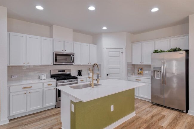 Photo - 10003 Baden Ln