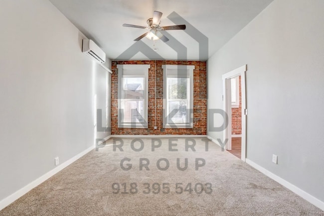 Photo - Park Apartments Unit 7