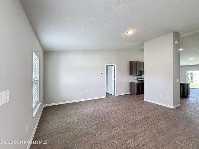 Photo - 1101 San Filippo Dr SE