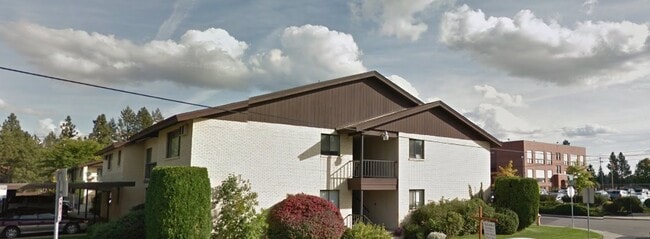 Exterior 1