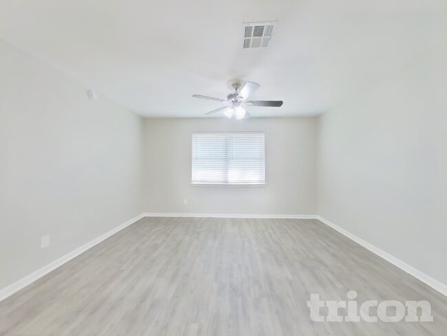 Photo - 11054 Spottswood Dr