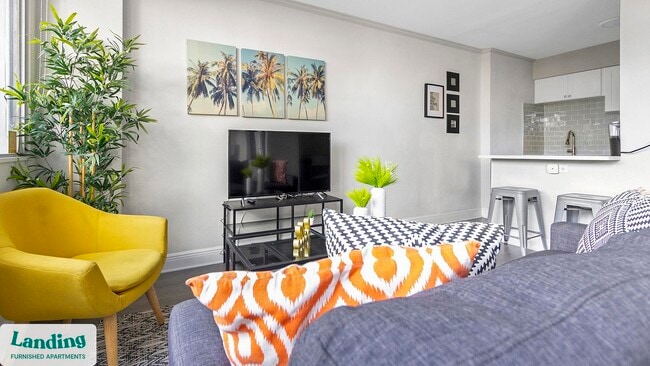 Photo - 305 Dr. M.L.K. Jr St S Unidad 103.1403595