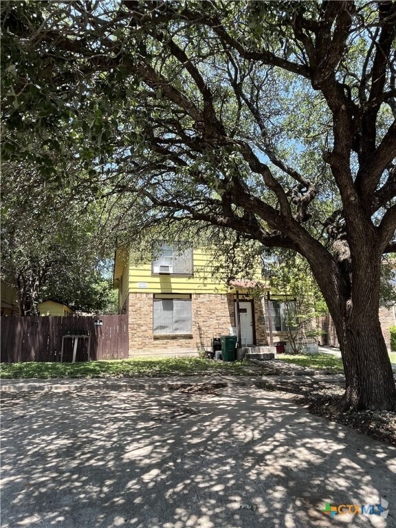 Building Photo - 1301 Indian Trail Rental