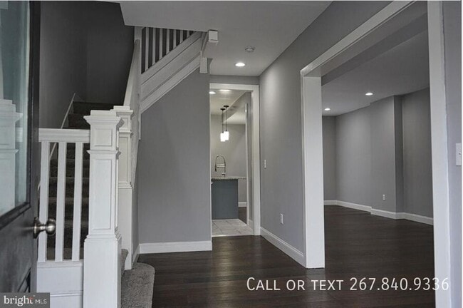 Photo - 3722 Woodhaven Ave