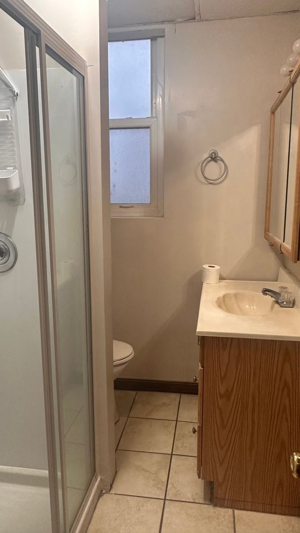 Photo - 4666-68 Rosa Unit 4