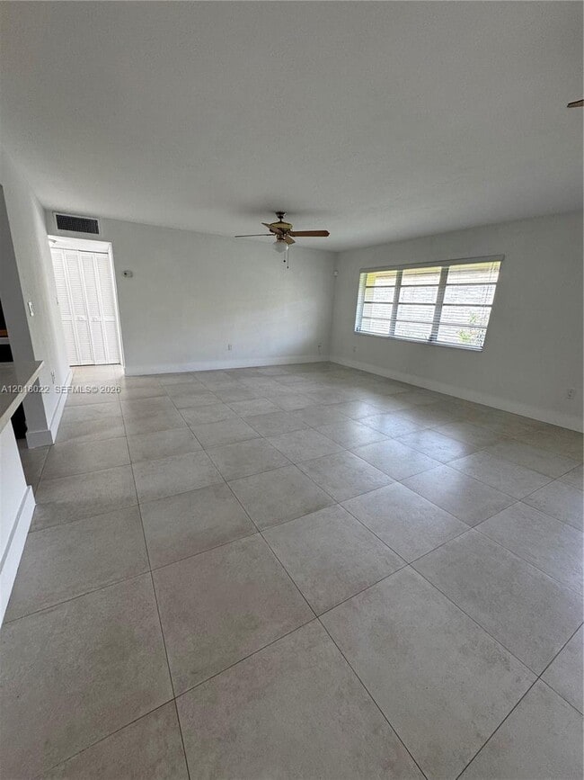 Photo - 5401 SW 77th Ct Unit 206E