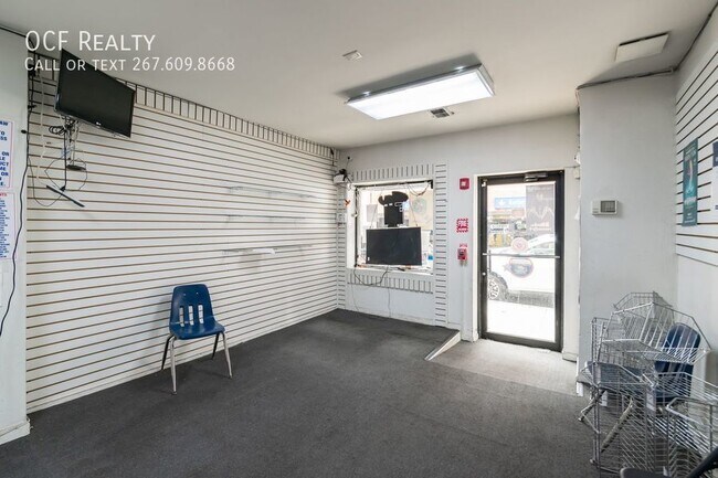 Photo - South St Commercial Space Unidad 1st Floor (Commercial Space) 1st Floor