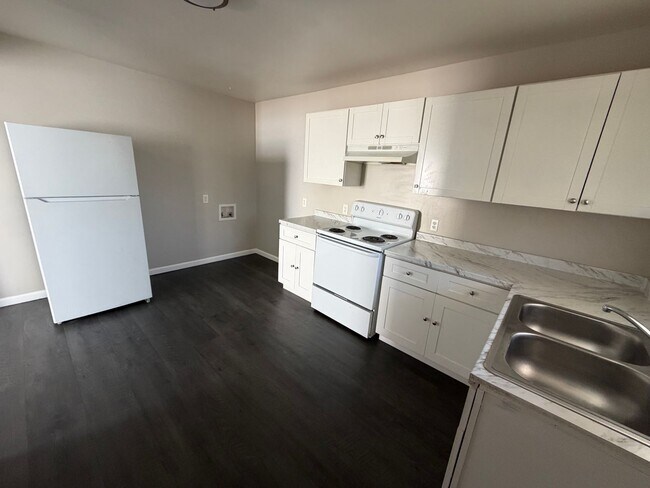 470 Dianne Dr Unit 472
