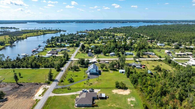 Photo - 7211 Bay Crest Rd