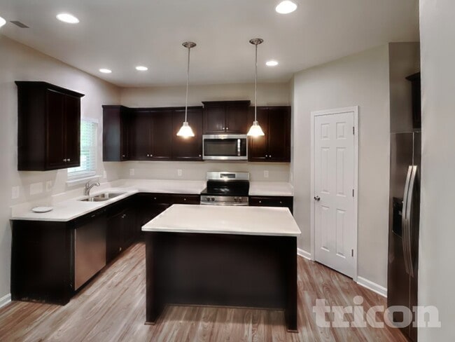 Photo - 5 Stanwick Ct
