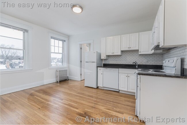 Photo - 30 Langdon St Unit #15