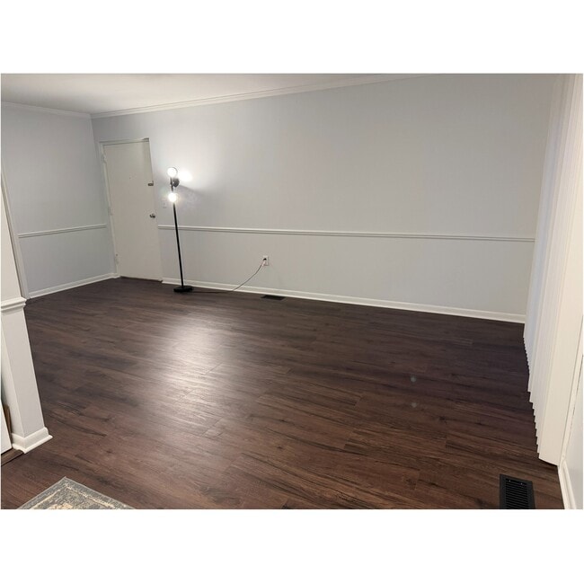 Photo - 1280 Dewey St Unit #4