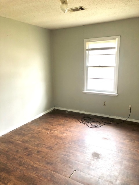 Photo - 5343 N Raymond Ave