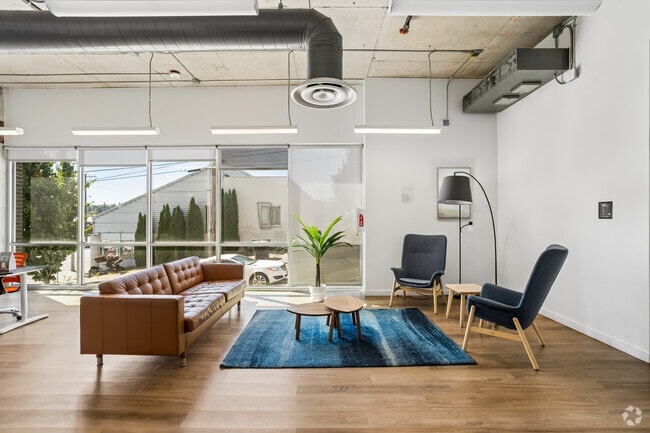 Photo - Jefferson Yards Apartments