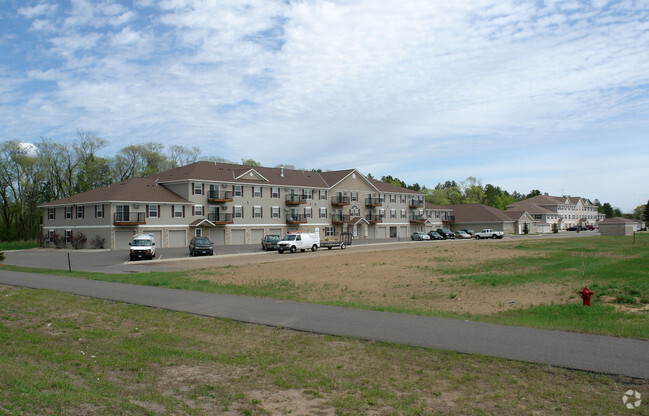 Building Photo - Pinewood Estates Rental