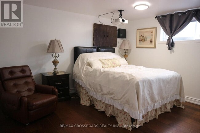 Photo - 11 Bankfield Dr