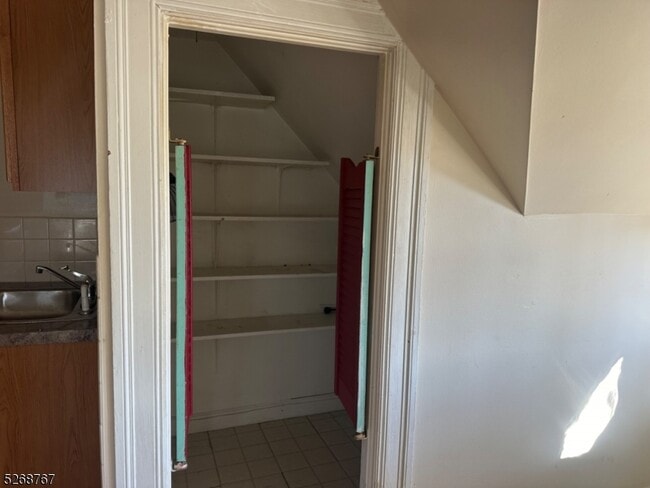 Photo - 324 Claremont Ave Unit 5