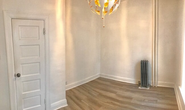 Photo - Spacious 1 Bed 1 Bath Denver Apartment in Capitol Hill! Available August! Unit 4
