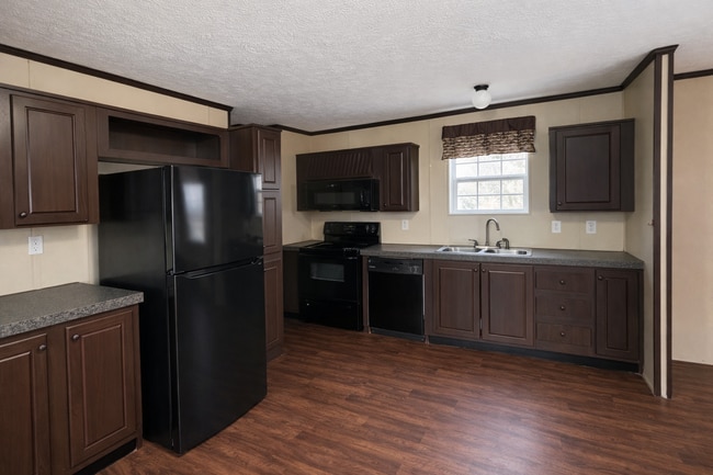 Photo - 1078 Timbers Dr