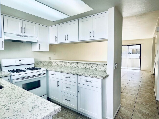 Photo - 69603 Heather Way