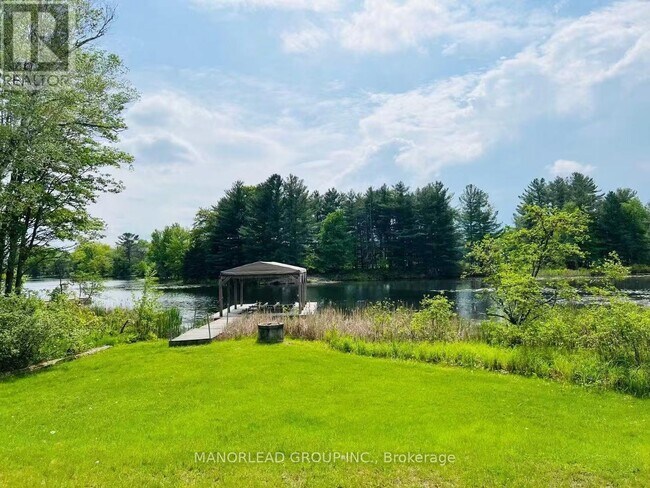 Photo - 400 Lakeview Dr