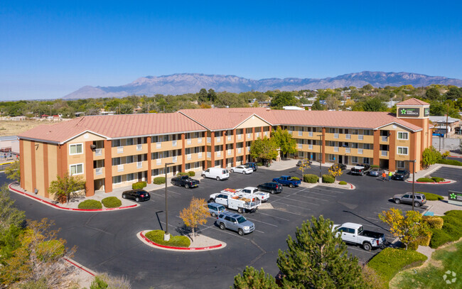 Building Photo - Furnished Studio - Albuquerque Rental