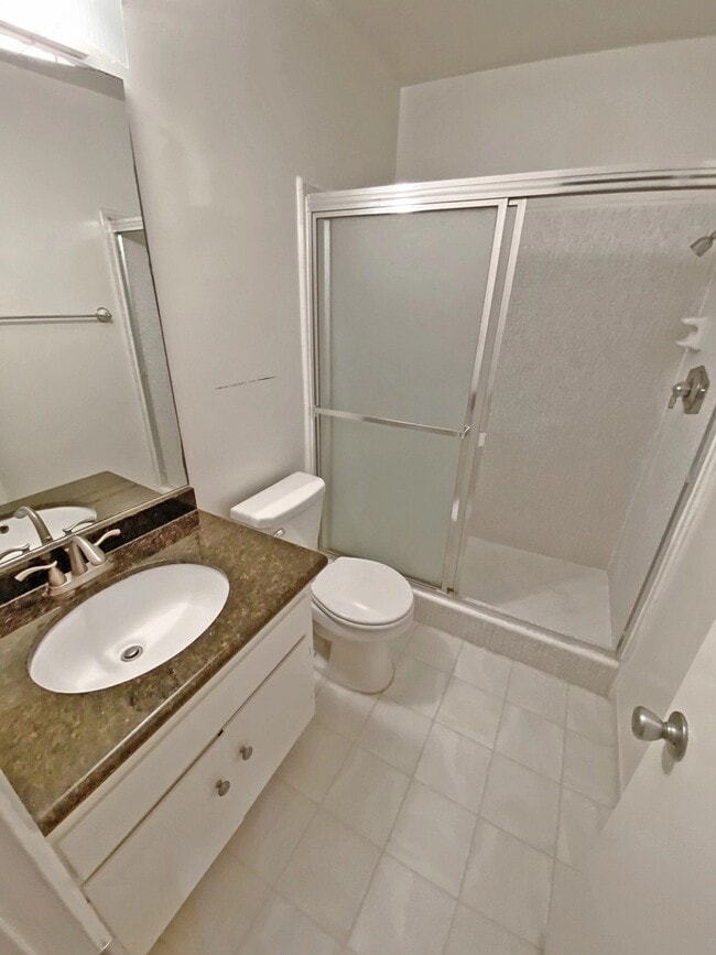 11936 Darlington Ave Unit 201