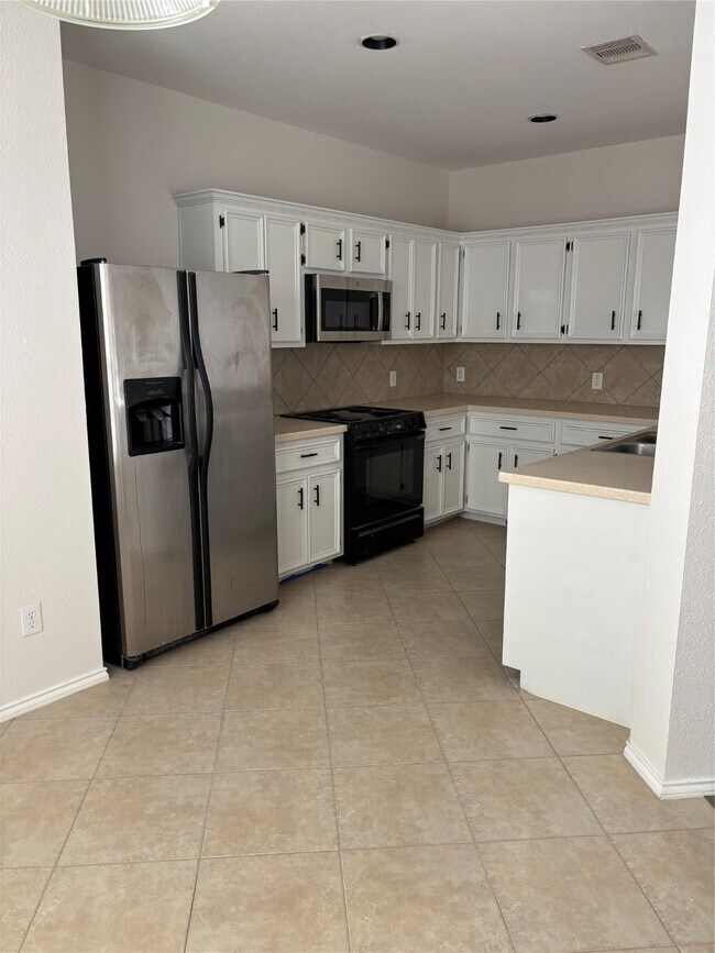 Photo - 1417 Paige St