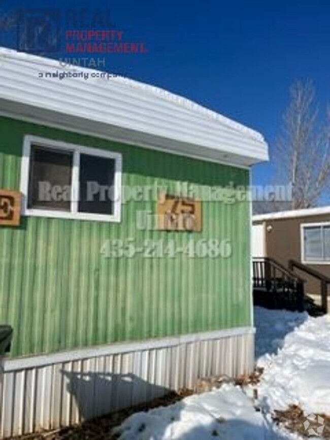 Building Photo - Myton Trailer Home