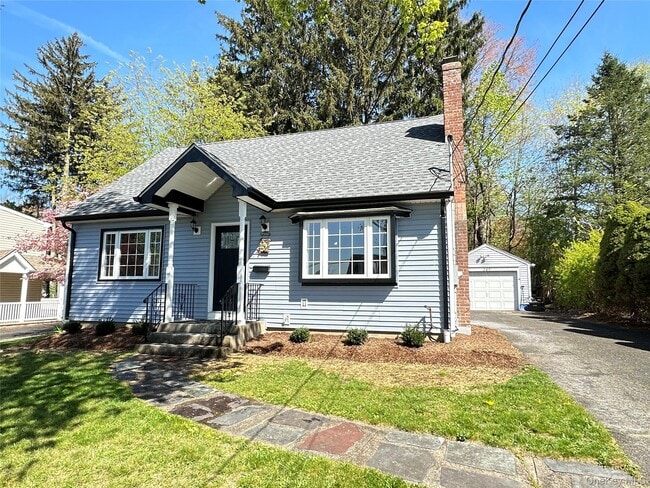 Building Photo - 149 Brightwood Ave