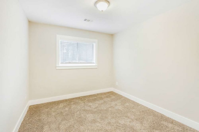 Photo - 2127 Nichols Ln