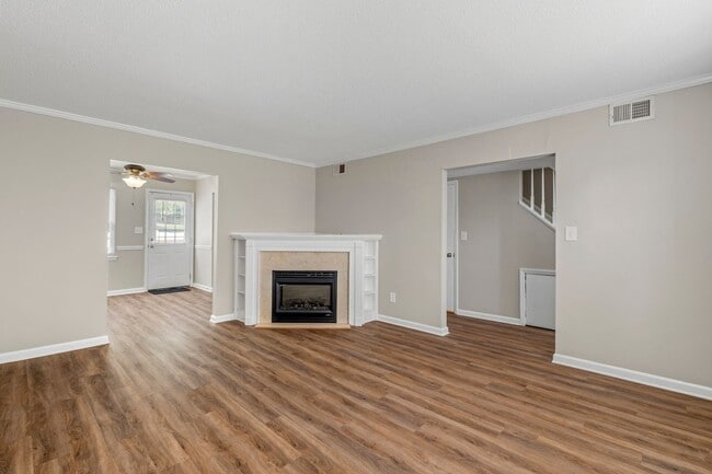 Photo - 4731 Tower Rd