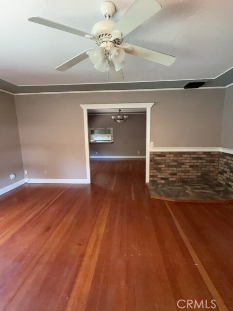 Photo - 5480 Live Oak Dr