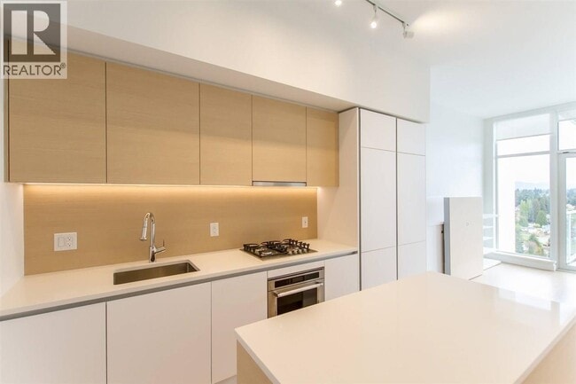 Photo - 525 Foster Ave Unit 2708