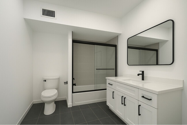 Photo - 5032 Farago Ave