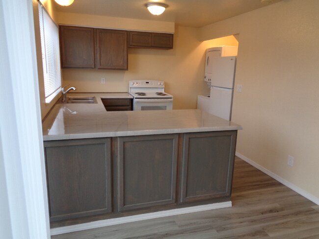 Photo - 609 E 1st St Casa