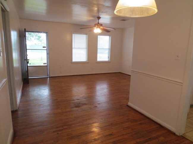 Photo - 13519 Furman Rd