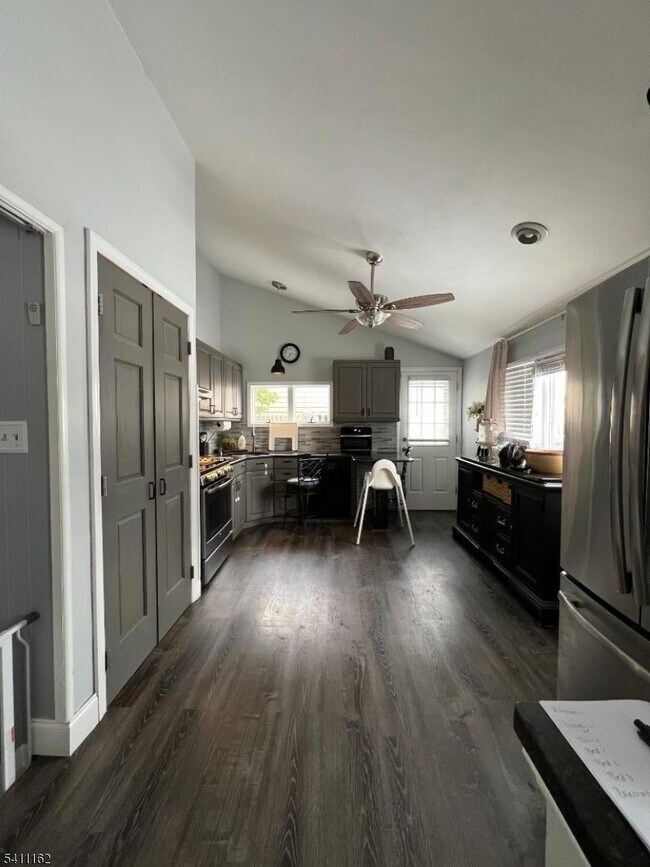 Photo - 47 Westminster Rd