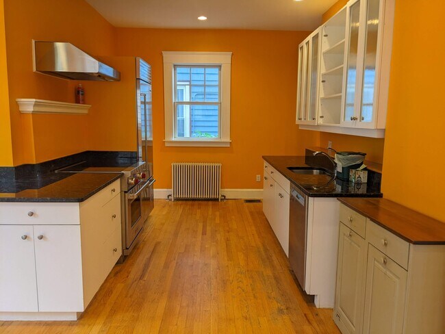 Photo - 29 Ellsworth Ave