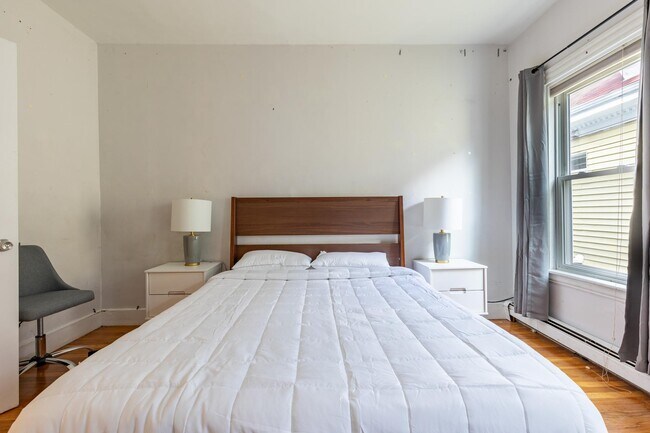 Photo - 61 Hillside St