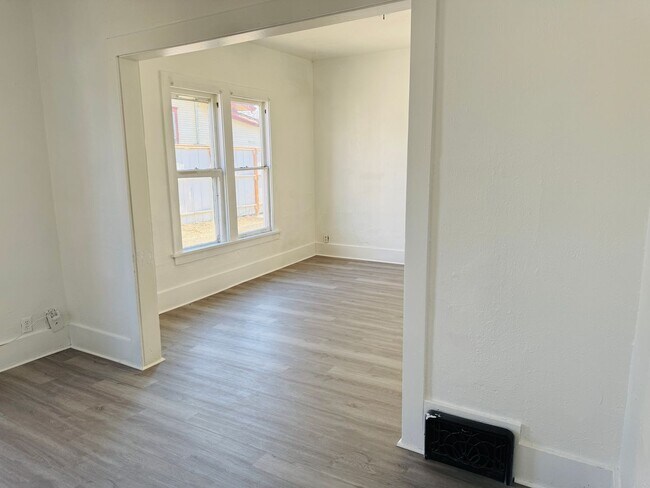 Photo - Broadwater Houses Unit 106 Broadwater FRONT HOUSE