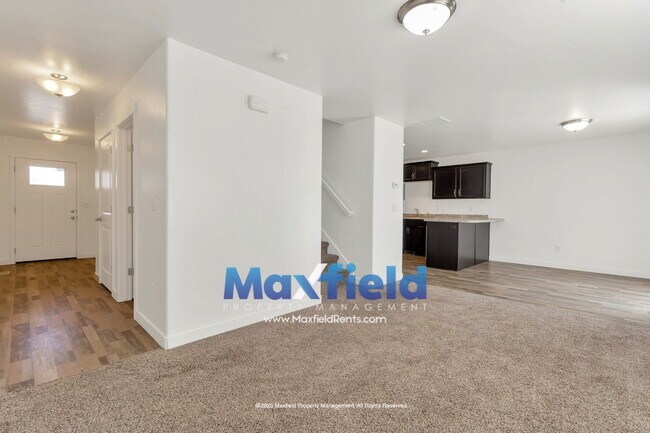 Photo - $1000 Off Rent -Townhouse Draper - 3 BD 2.5 BA 2 GA - 2250 Square Feet - New Carpet