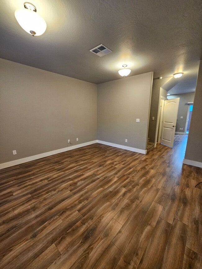 Photo - 1803017 Unidad 525