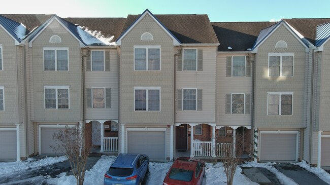 Photo - 550 Riverside Dr Townhome