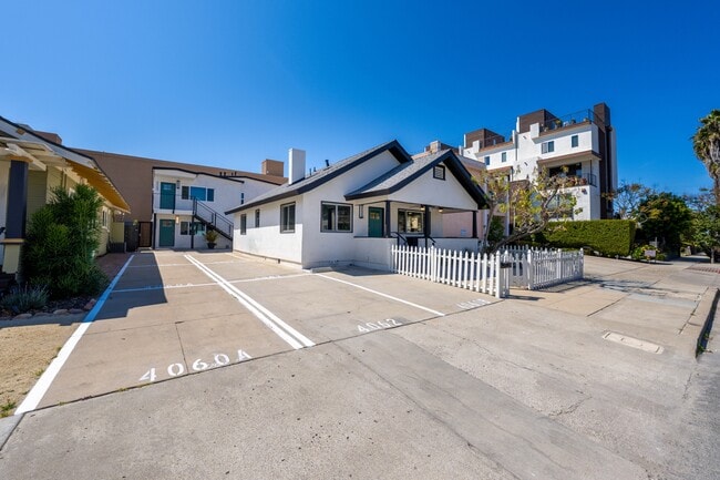 4062 Goldfinch St Unit 1