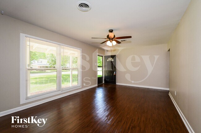 Photo - 12465 Larkwood Dr