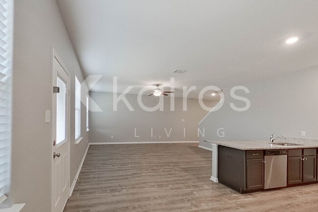 3974 Turtle Creek