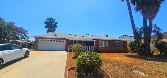 Single Story Senior Home - Newly Remodeled... - Single Story Senior Home - Newly Remodeled...