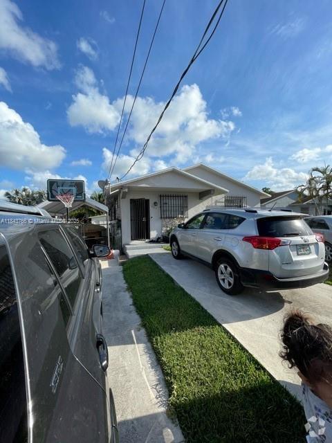 Building Photo - 645 NW 2nd St Rental